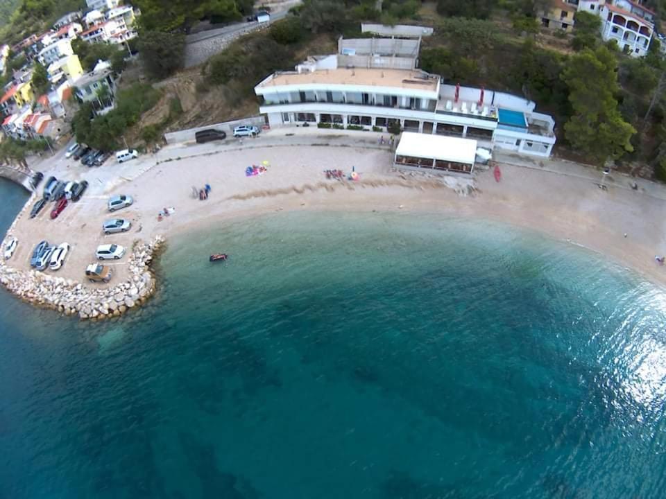Apartmants Villa Lungo Mare Zivogosce Bagian luar foto