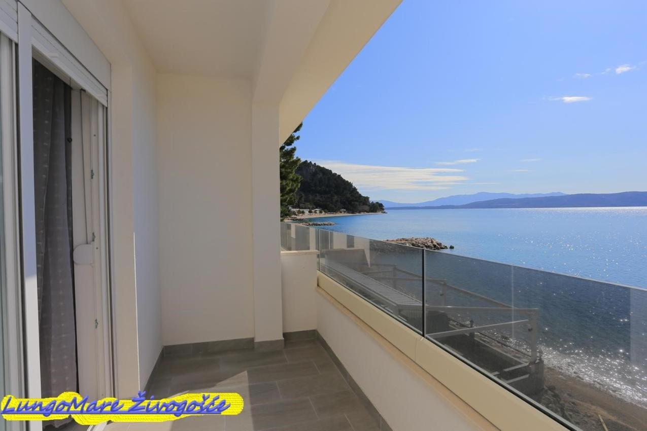 Apartmants Villa Lungo Mare Zivogosce Bagian luar foto