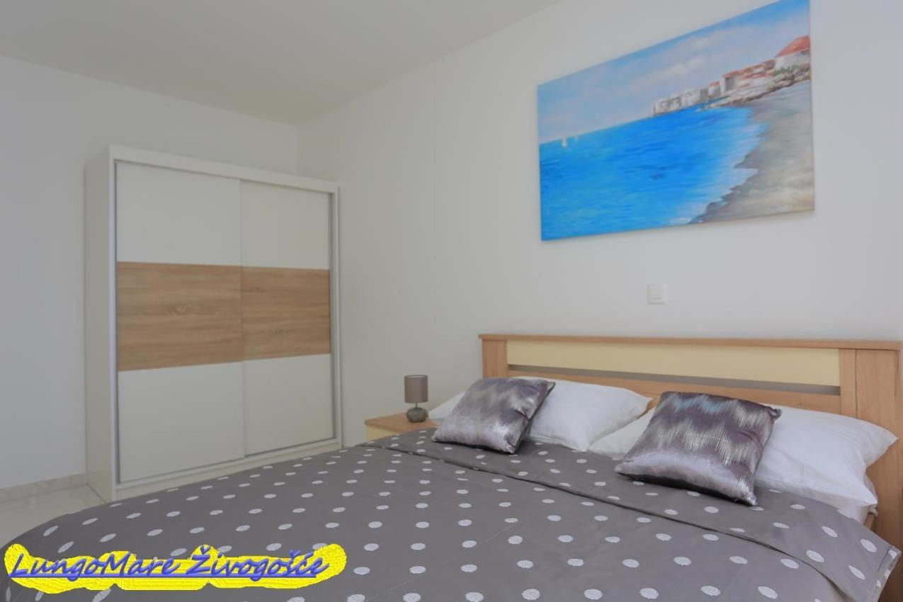 Apartmants Villa Lungo Mare Zivogosce Bagian luar foto
